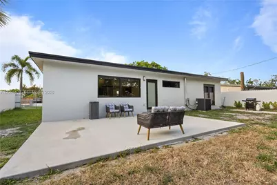 1042 NW 13th St, Fort Lauderdale, FL 33311 - Photo 41