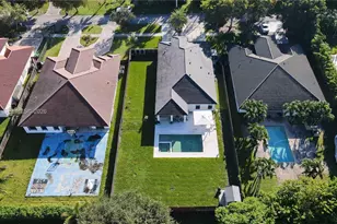 17320 SW 92nd Ct, Palmetto Bay, FL 33157 - Photo 3