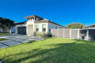 17320 SW 92nd Ct, Palmetto Bay, FL 33157 - Photo 1