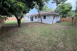 110 NE 17th Ct, Pompano Beach, FL 33060 - Photo 27