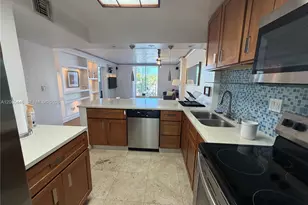 2903 N Miami Beach Blvd, North Miami Beach, FL 33160 - Photo 7