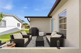 4916 NW 55th Ct, Tamarac, FL 33319 - Photo 11