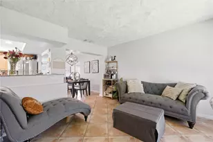 4916 NW 55th Ct, Tamarac, FL 33319 - Photo 7