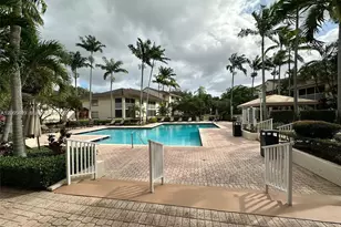 15201 Glenmoor Dr, West Palm Beach, FL 33409 - Photo 1