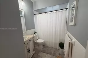 [Address not provided], Miami Lakes, FL 33018 - Photo 15