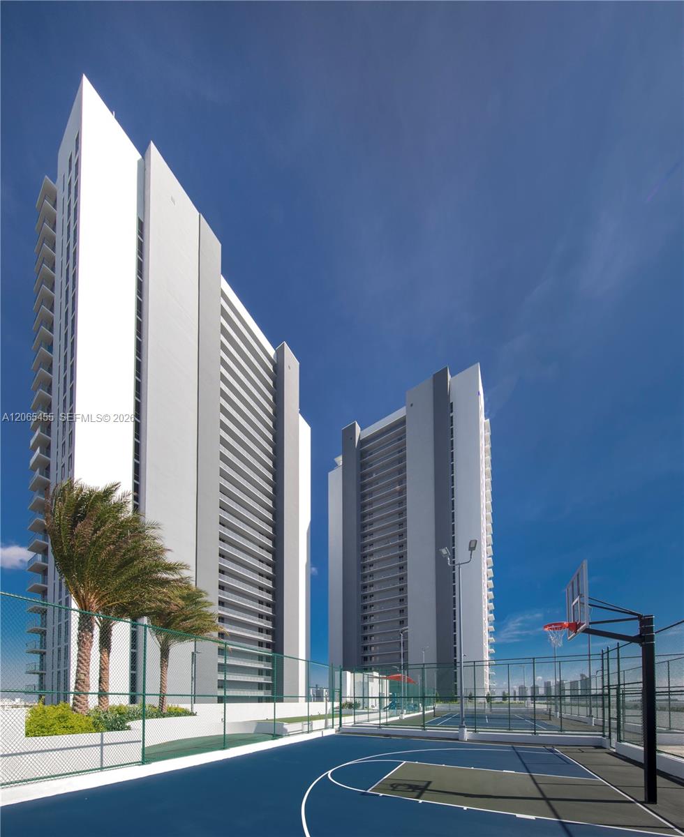 16385 Biscayne Blvd #419 - 16385 Biscayne Blvd #419, North Miami Beach, FL 33160 Luxury Property | Jose Angel Pina