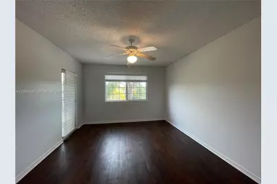 5025 Wiles Rd #303, Coconut Creek, FL 33073 - Photo 9