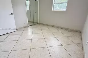 2240 N 57th Way, Hollywood, FL 33021 - Photo 9