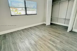 2240 N 57th Way, Hollywood, FL 33021 - Photo 7