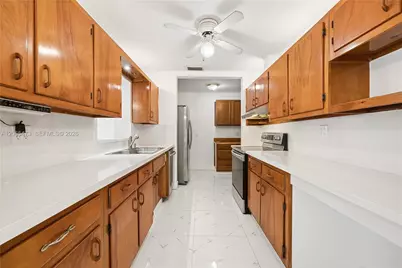 7135 SW 19th St, Miami, FL 33155 - Photo 7