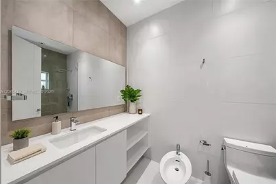 7930 SW 52nd Ct, Miami, FL 33143 - Photo 15