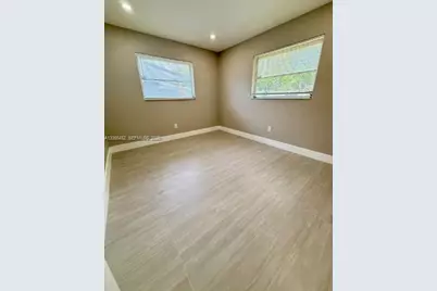 3931 SW 51st St #3933, Dania Beach, FL 33312 - Photo 5