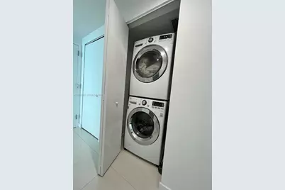 3131 NE 7th Ave #3003, Miami, FL 33137 - Photo 21
