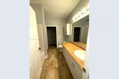 860 N Orange Ave #258, Orlando, FL 33180 - Photo 9