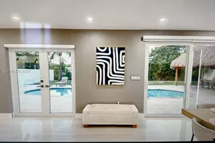 2335 NE 194th St, Miami, FL 33180 - Photo 9