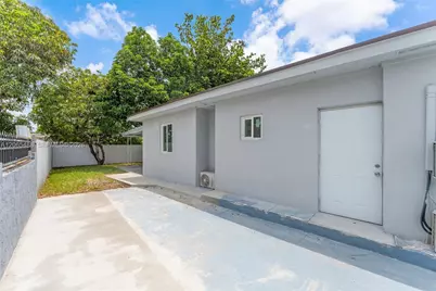 17915 NW 43rd Ct #B, Miami Gardens, FL 33055 - Photo 1