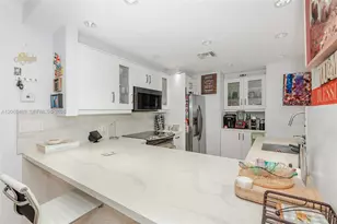 11111 Biscayne Blvd, Miami, FL 33181 - Photo 5