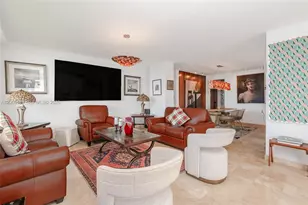 11111 Biscayne Blvd, Miami, FL 33181 - Photo 13