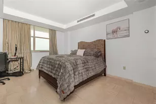 11111 Biscayne Blvd, Miami, FL 33181 - Photo 15