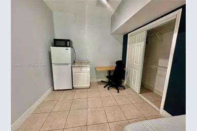16025 SW 53rd Ter #Efficiency, Miami, FL 33185 - Photo 3