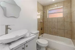 642 E 2nd Ave, Hialeah, FL 33010 - Photo 9