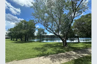 3630 N 56th Ave #310, Hollywood, FL 33021 - Photo 17
