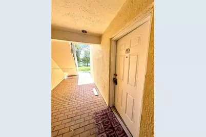 3630 N 56th Ave #310, Hollywood, FL 33021 - Photo 3