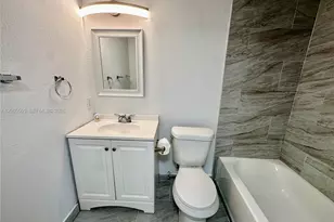 3630 N 56th Ave, Hollywood, FL 33021 - Photo 11