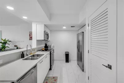 1850 Monroe St #401, Hollywood, FL 33020 - Photo 11