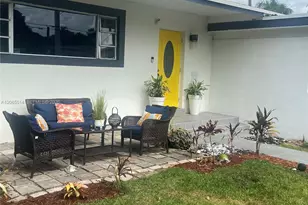13270 NE 3rd Ct, North Miami, FL 33161 - Photo 5