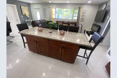 13270 NE 3rd Ct, North Miami, FL 33161 - Photo 9