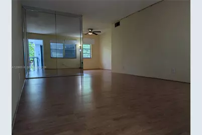 900 Tallwood Ave #305, Hollywood, FL 33021 - Photo 5