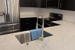 15069 SW 9th Way, Miami, FL 33194 - Photo 11