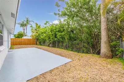 8500 SW 20th St, North Lauderdale, FL 33068 - Photo 31