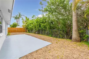 8500 SW 20th St, North Lauderdale, FL 33068 - Photo 31
