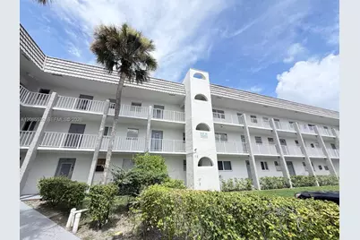 8305 Sunrise Lakes Blvd #310, Sunrise, FL 33322 - Photo 1