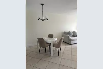 8305 Sunrise Lakes Blvd #310, Sunrise, FL 33322 - Photo 3
