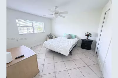 8305 Sunrise Lakes Blvd #310, Sunrise, FL 33322 - Photo 9