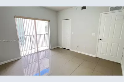 909 SW 15 Av #1, Miami, FL 33135 - Photo 17