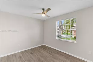 363 NW 158th Ave, Pembroke Pines, FL 33028 - Photo 19