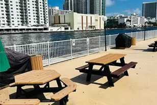 800 Parkview Dr, Hallandale Beach, FL 33009 - Photo 11