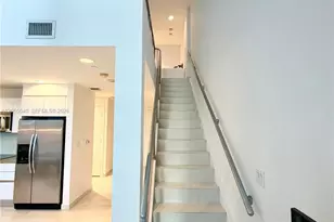1050 Brickell Ave, Miami, FL 33131 - Photo 17