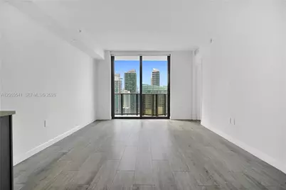 55 SW 9th St #3504, Miami, FL 33130 - Photo 11