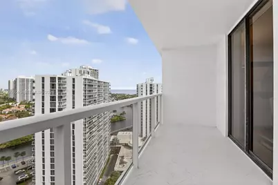 20281 E Country Club Dr #1801, Aventura, FL 33180 - Photo 41