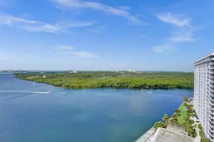 300 Bayview Dr, Sunny Isles Beach, FL 33160 - Photo 11