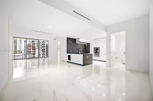 300 Biscayne Blvd Way, Miami, FL 33131 - Photo 3