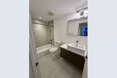 1010 SW 2nd Ave #607, Miami, FL 33130 - Photo 11