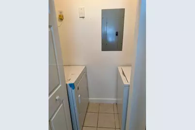 8010 N Nob Hill Rd #102, Tamarac, FL 33321 - Photo 17
