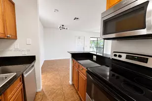 28 Crossings Cir, Boynton Beach, FL 33435 - Photo 3