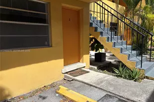 1838 SW 4th St, Miami, FL 33135 - Photo 15